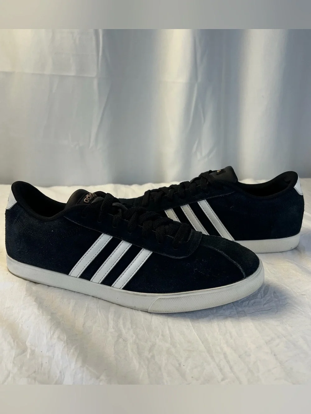 Adidas Neo Courtset Women’s sz11 Black Suede Sneakers AC7029 Y2K 90’s Skateboard